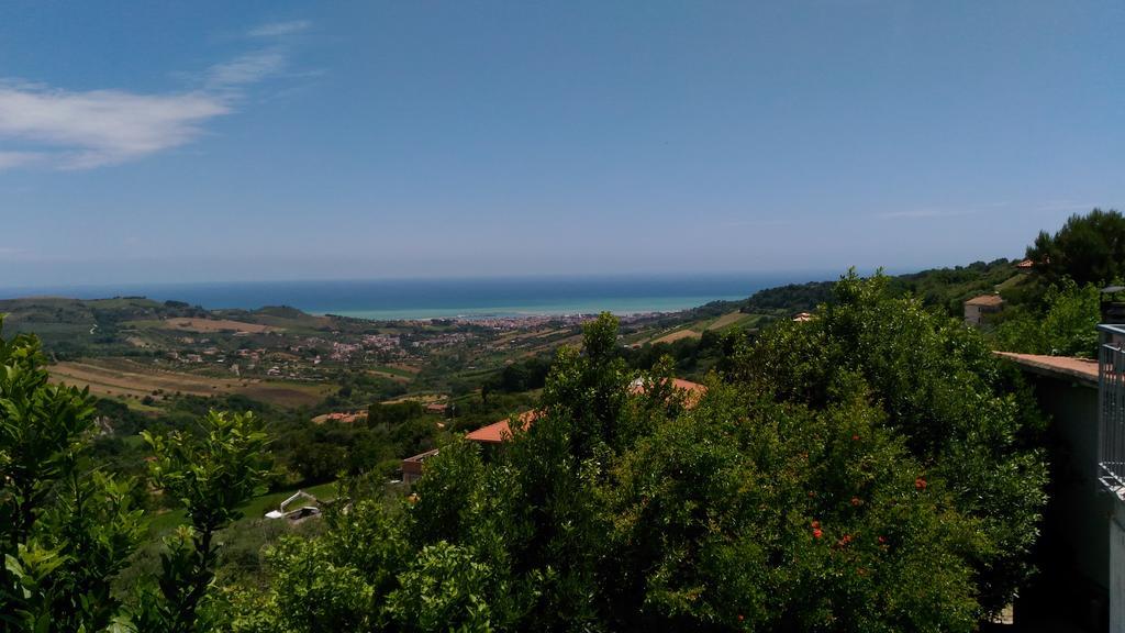 Casolare Azzurro Affittacamere Acquaviva Picena Esterno foto